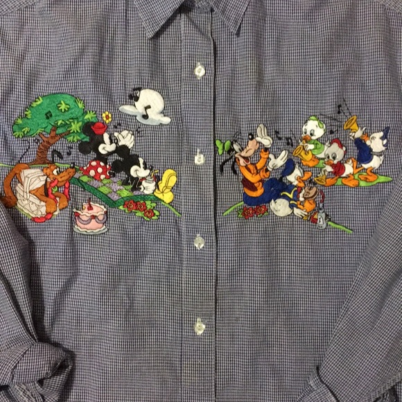 Vintage Disney shirt - Picture 3 of 3